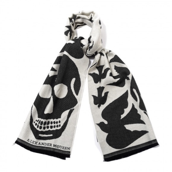 Alexander McQueen Wool Skull Bird Stole Scarf Black - Picture 4 of 7
